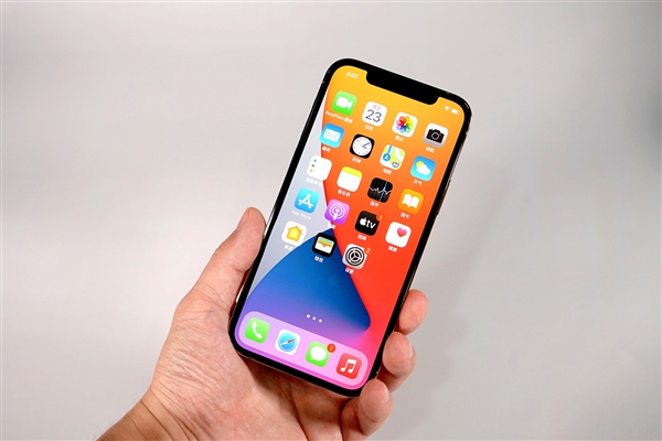 包头苹果手机维修分享iOS 14.2修订版已到，专属iPhone 12系列 